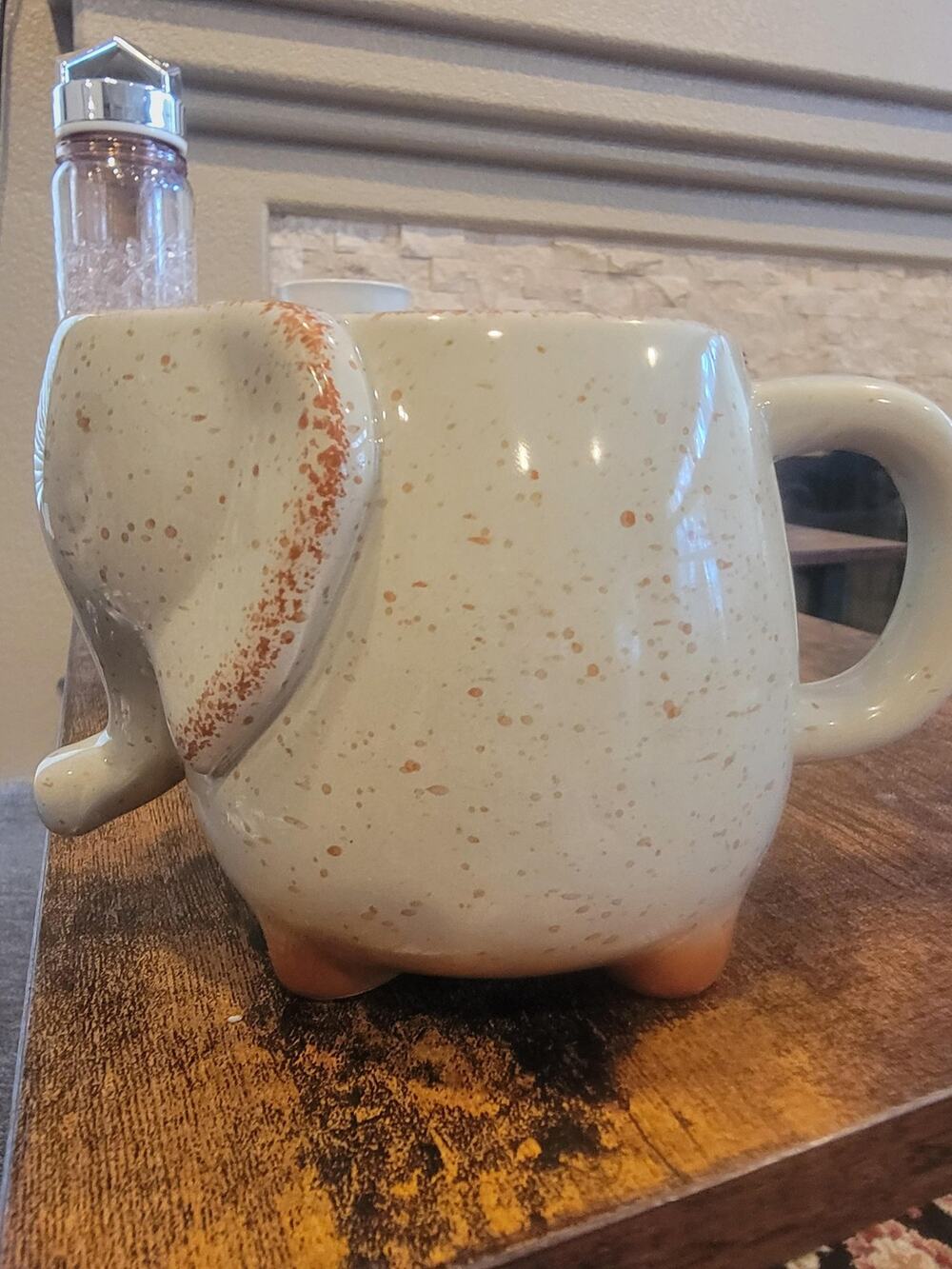 Unmarked Elephant Coffee Mug Large Beige Speckled Stoneware Modern Cup Cute